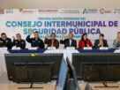 Pedro Rodríguez con autoridades de seguridad vecinos y estatales