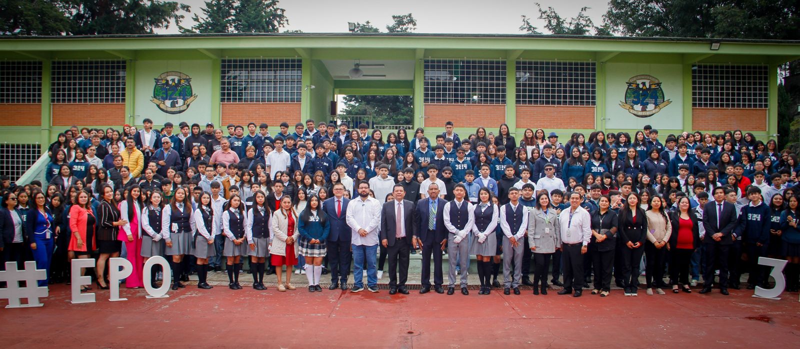 Inicio de clases en la preparatoria 324 donde estudio el alcalde Isaac Montoya Márquez
