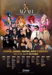 Cartelera con eventos al lado del Palacio Municipal, universidades, teatro Zaragoza, Preparatorias, Auditorio Luis Nisizahua y secundaria