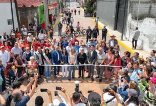 El gobierno de Atizapán inaugura calle repavimentada con concreto hidráulico