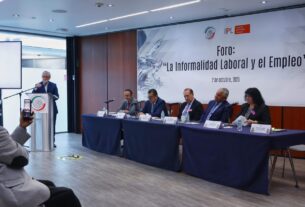 Dirigentes empresariales, sindicales, y de profesionistas en Foro en el Senado