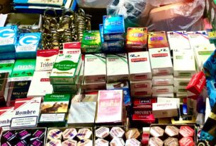 Cajetillas de cigarros apócrifos invaden tianguis