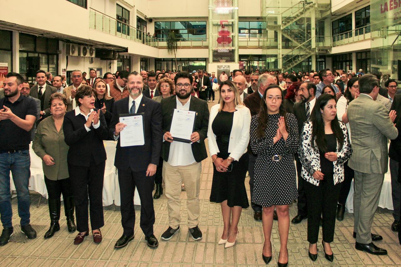 Presidente municipal, Isaac Montoya Márquez y el Magistrado Presidente del Tribunal de Justicia Administrativa del Estado de México, Gerardo Becker Ania, firman Convenio de Colaboración