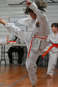 Esfuerzo y dedicación en Taekwondo de FUTSAT Ciudad Satélite