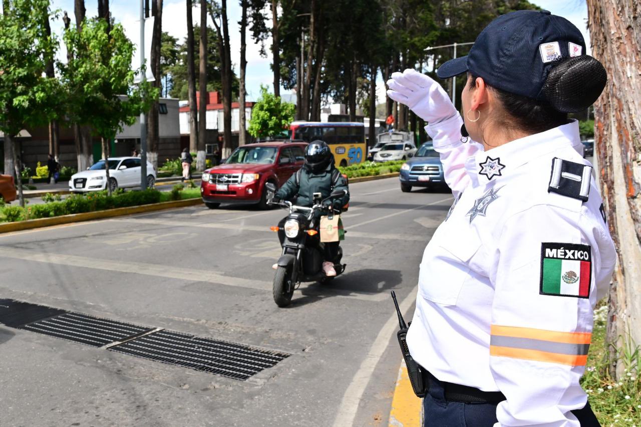 Las agentes de Tránsito del Estado de México listas para aplicar multas