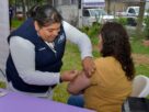Aplican vacunas en Atizapán de Zaragoza