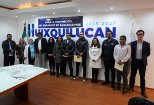 Integrantes del Grupo Municipal para la Prevención del Embarazo en Adolescentes en Huixquilucan