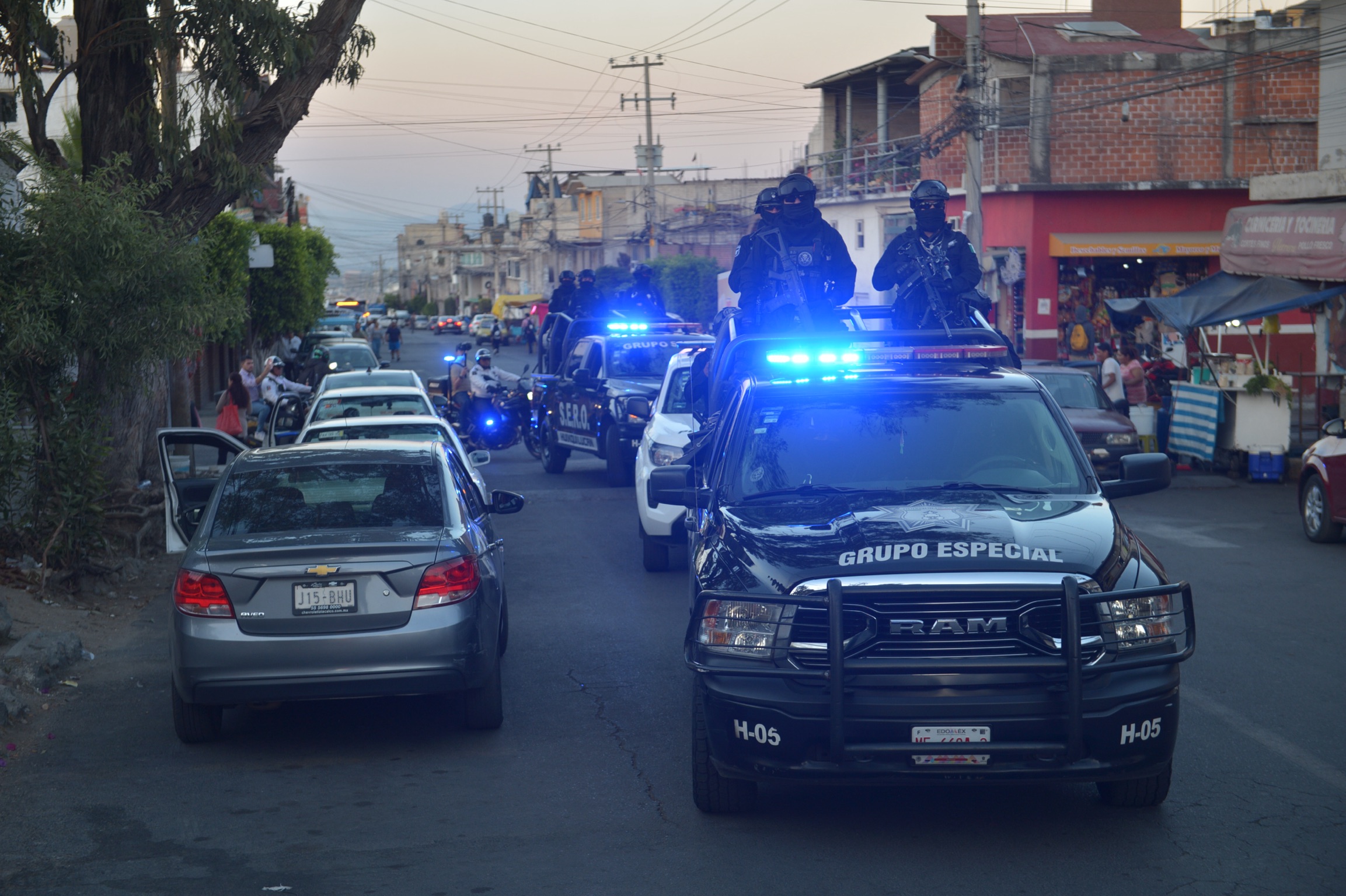 Operativos conjuntos y equipamiento de policía mantienen a la baja delitos en Huixquilucan
