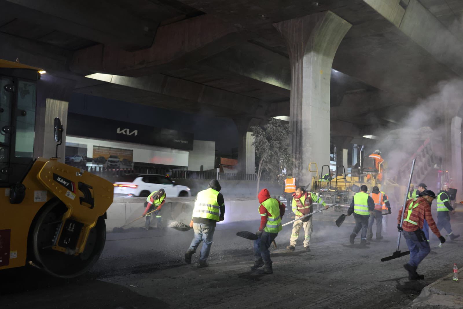 Pavimenta Gobierno de Naucalpan el Periférico