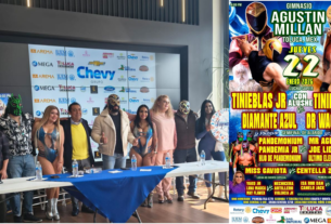 Gran función de lucha libre en Toluca