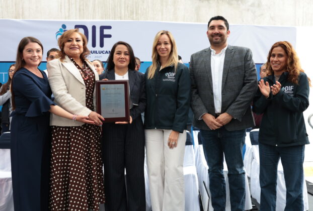 El DIF Atizapán recibe reconocimiento del Gobierno del Estado de México