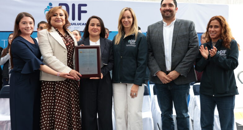 El DIF Atizapán recibe reconocimiento del Gobierno del Estado de México