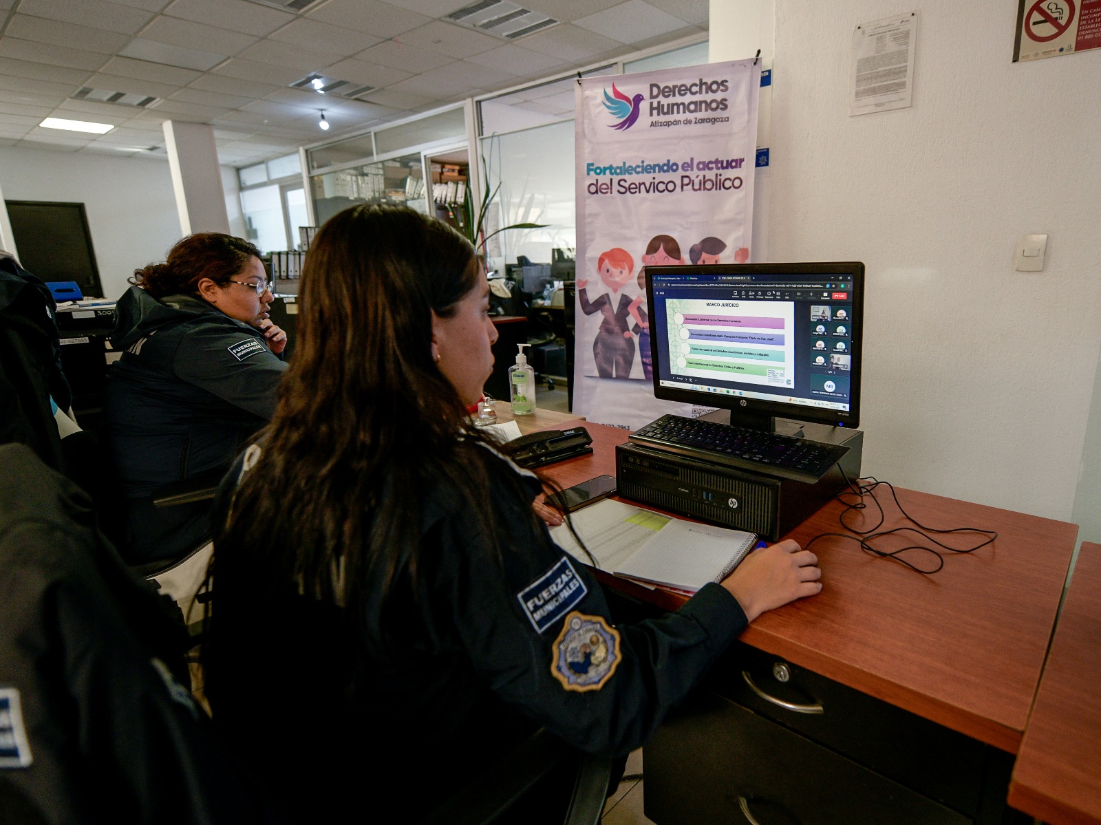 Policías de Atizapán de Zaragoza son sensibilizados en derechos humanos
