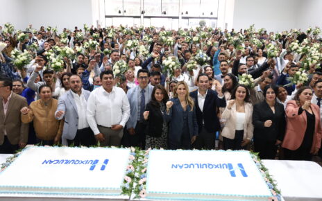 Romina Contreras y Enrique Vargas, padrinos de 250 parejas que legalizaron su amor