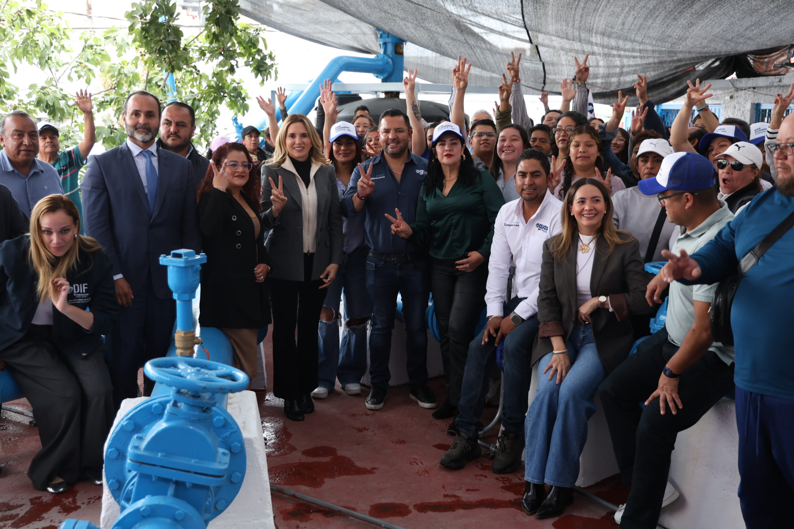 20 mil habitantes de tres colonias tendrán mejor abasto de agua en Huixquilucan