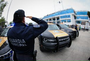 Guardia Municipal de Naucalpan recuperó vehículo robado