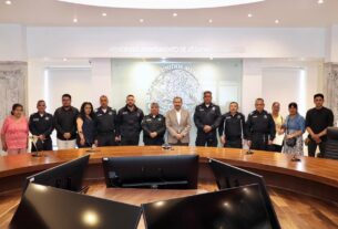 Reconocimiento a seis policías que concluyen labor en favor de atizapenses