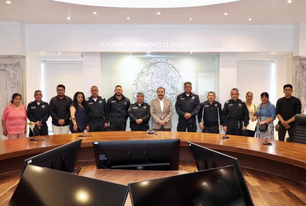 Reconocimiento a seis policías que concluyen labor en favor de atizapenses