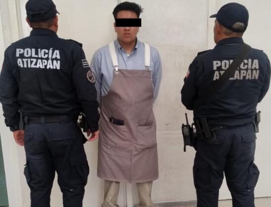 Detiene Policía de Atizapán de Zaragoza a sujeto en interior de residencia