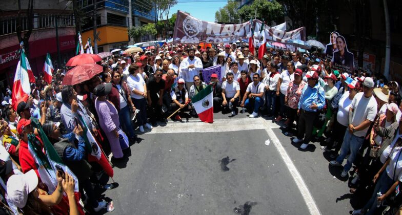 Asiste Isaac Montoya a Tlalnepantla a mensaje de Claudia Sheinbaum