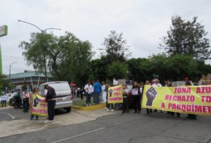 Manifestación en contra de parquímetros, en Ciudad Satélite, Naucalpan