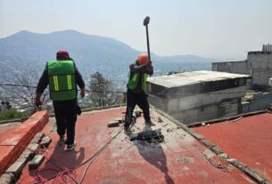 Los trabajos de Gobierno de Tlalnepantla para demoler las casas en riego avanzan en el Cerro del Chiquihuite