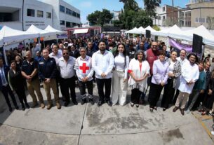 Isaac Montoya, alcalde de Naucalpan organiza jornada de salud para elementos de emergencias