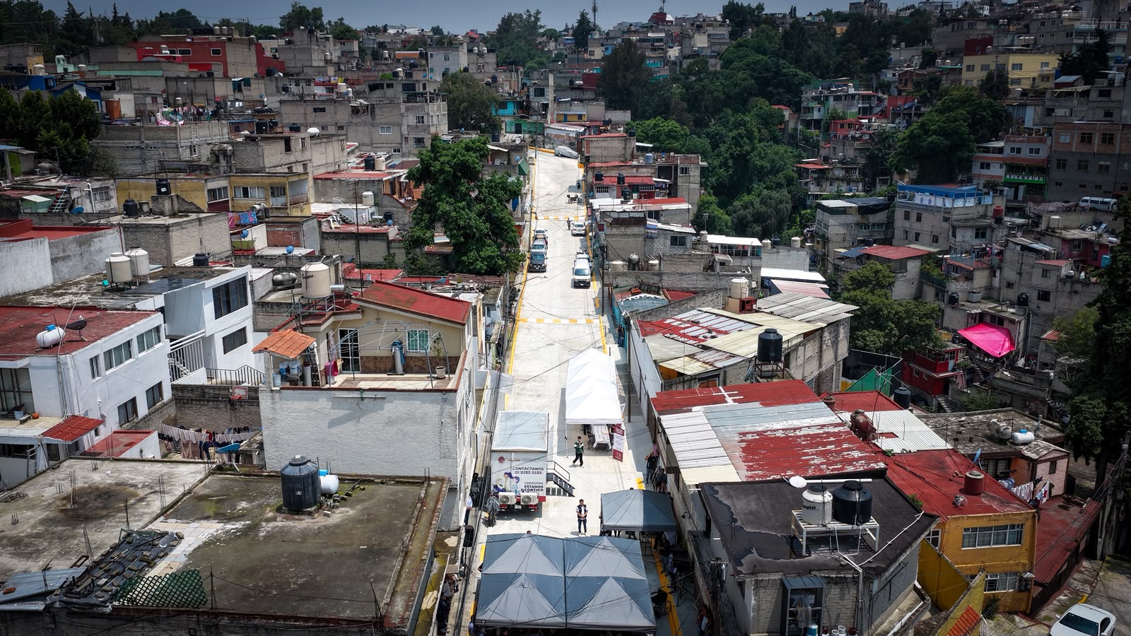 Transforman calle con mano de obra de ciudadanos en Naucalpan