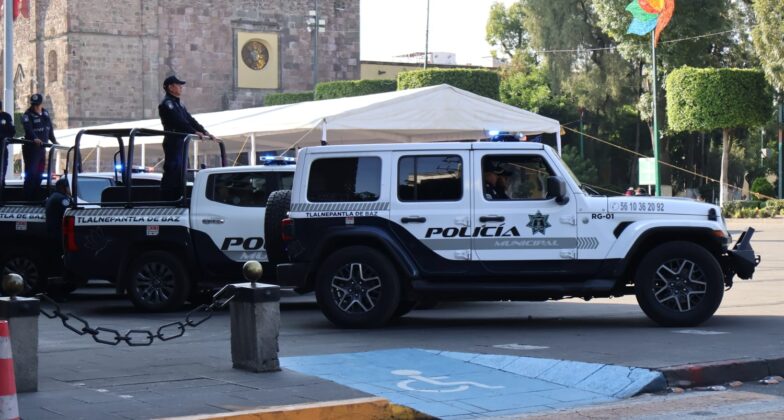 Policía de Tlalnepantla, bajo estricto control, para evitar corrupción
