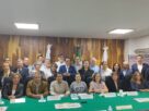 La directiva de Colonos de Ciudad Satélite, encabezada por Mauricio Rojas