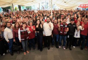 Dirigentes y militantes de partido MORENA en acto para apoyar a Presidenta Claudia Sheinbaum Pardo
