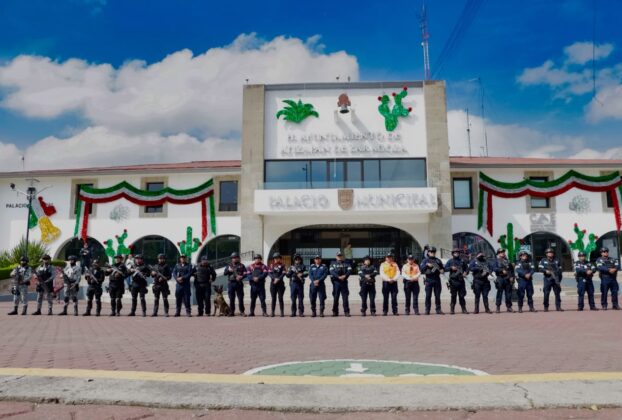 Elementos de la Guardia Nacional, Marina y Ejército actúan con policías estatales y municipales contra delincuentes en Atizapán de Zaragoza