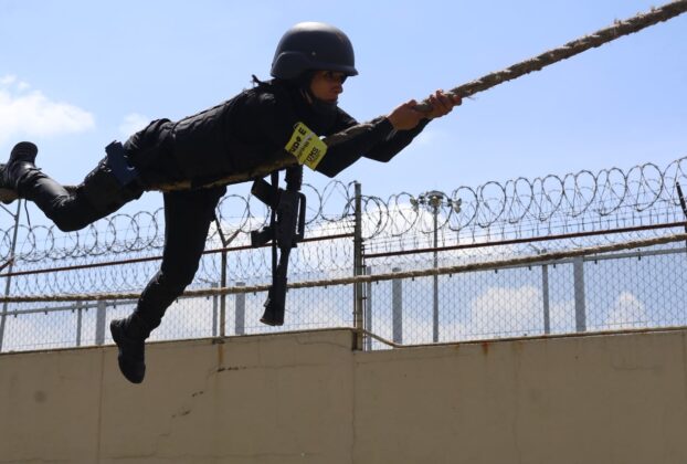 Alto nivel de preparación de policías de Tlalnepantla
