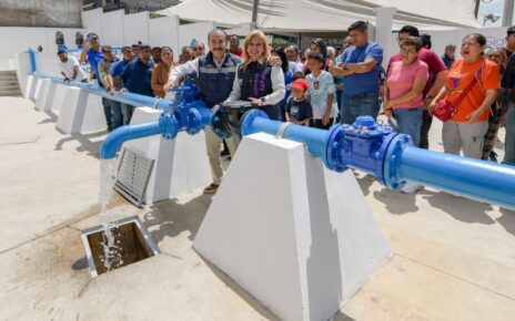 Pedro Rodríguez y Paty Arévalo abren llave de nuevo pozo