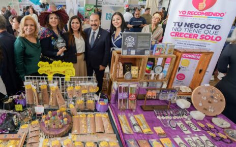 Participantes en Foro Hecho en Atizapán expusieron sus productos