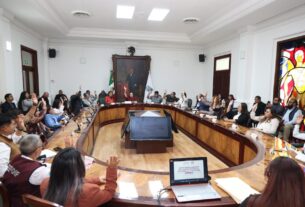 El cabildo de Tlalnepantla aprueba el calendario para acudir a escuelas con programas de prevención y contra drogas