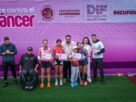 Isaac Montoya premia la carrera Corre Contra el Cáncer de Naucalpan